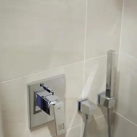 Lägenhet P&o Serviced Siedmiogrodzka Iii